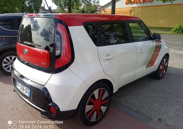 Kia Soul cena 41500 przebieg: 149000, rok produkcji 2015 z Przysucha małe 232